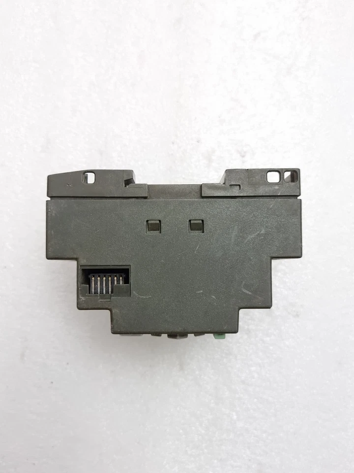 Siemens 6ED1052-1MD00-0BA6 Logo 12/24RC Dc 12/24V 6ED10521MD000BA6